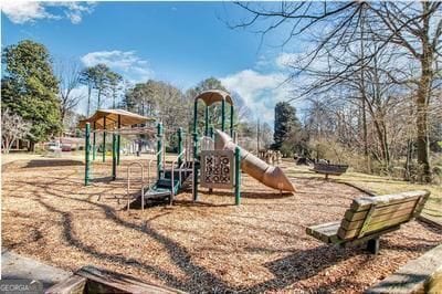 3990 Admiral Dr, Chamblee, GA 30341 - view of community playground