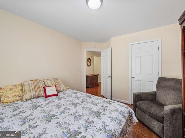 2402 Jasmine Glen Dr, Buford, GA 30519 - bedroom with baseboards