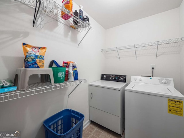 2402 Jasmine Glen Dr, Buford, GA 30519 - washroom featuring baseboards, washer and clothes dryer, and laundry area