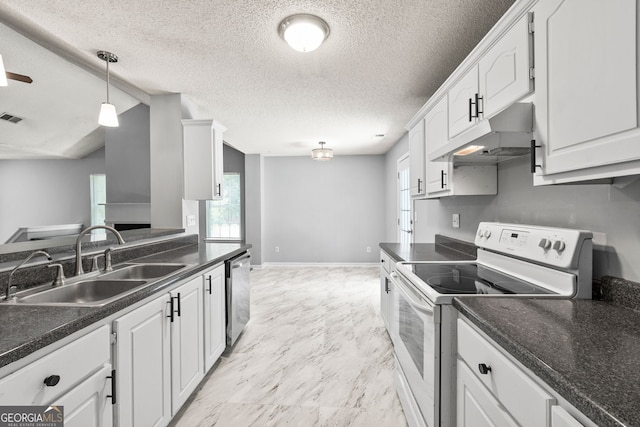 kitchen featuring under cabinet range hood, dark countertops, stainless steel dishwasher, a sink, and white electric range oven