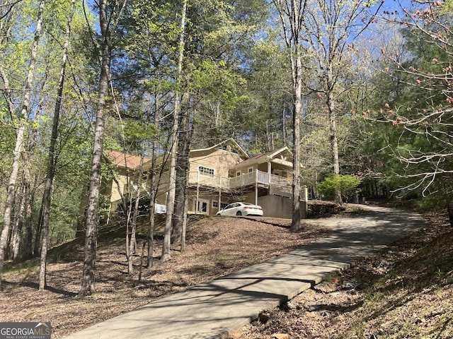 522 Satsuma Ct S, Ellijay, GA 30540 - view of front of house featuring asphalt driveway