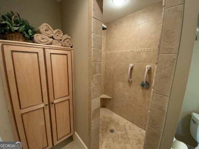 522 Satsuma Ct S, Ellijay, GA 30540 - bathroom with a tile shower
