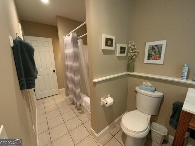522 Satsuma Ct S, Ellijay, GA 30540 - full bathroom featuring tile patterned floors and a shower with curtain