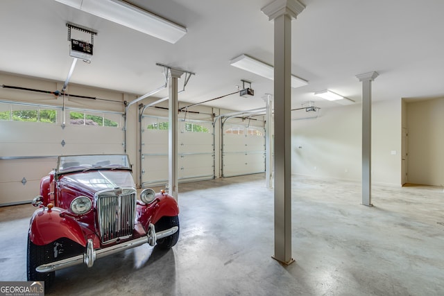 2436 Hawthorne Ln, Gainesville, GA 30506 - garage with a garage door opener