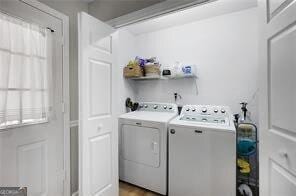 515 Walraven Rd NE, Calhoun, GA 30701 - laundry area featuring washing machine and clothes dryer and laundry area