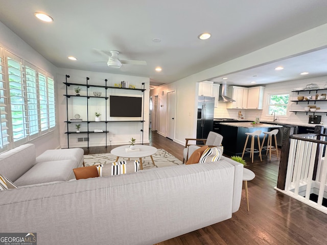 1907 Shalimar Dr NE, Atlanta, GA 30345 - living area featuring dark wood-type flooring, recessed lighting, and ceiling fan