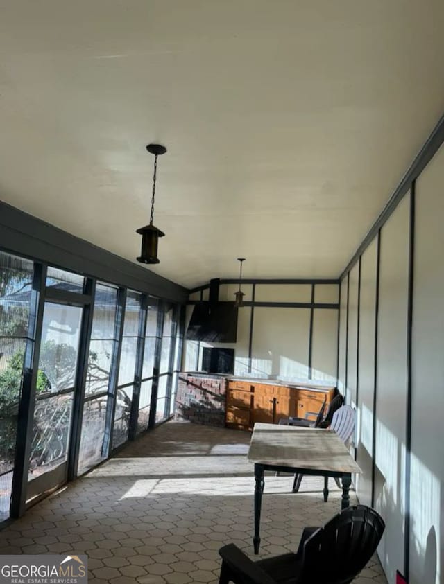 2461 Mcalpin Ter, East Point, GA 30344 - view of sunroom / solarium