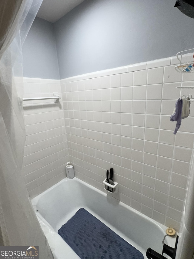 2461 Mcalpin Ter, East Point, GA 30344 - bathroom with shower / bath combo