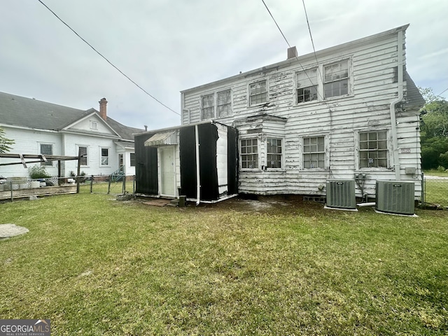 623 Mcdonald St, Waycross, GA 31503 - back of property