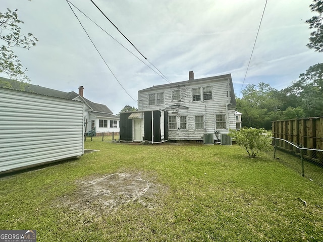 623 Mcdonald St, Waycross, GA 31503 - rear view of property with a shed