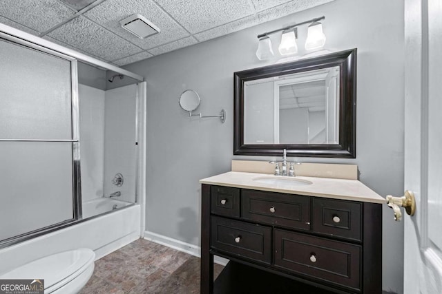 1811 Fountain Hill Ct, Duluth, GA 30097 - full bath with vanity, toilet, combined bath / shower with glass door, baseboards, and a paneled ceiling