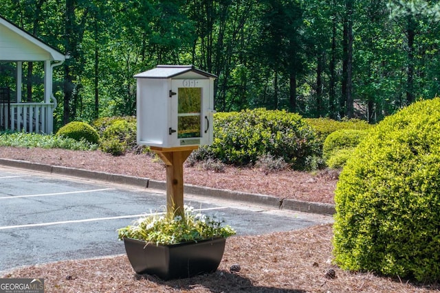 1811 Fountain Hill Ct, Duluth, GA 30097 - exterior view of a parking lot