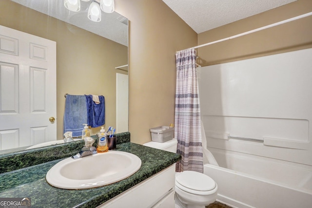 108 Magnolia Plantation Trce Unit 108, Hinesville, GA 31313 - bathroom featuring a textured ceiling, toilet, vanity, and shower / bath combination with curtain