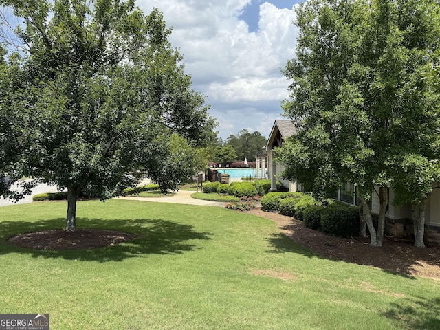 613 Forest Pointe Dr, Forsyth, GA 31029