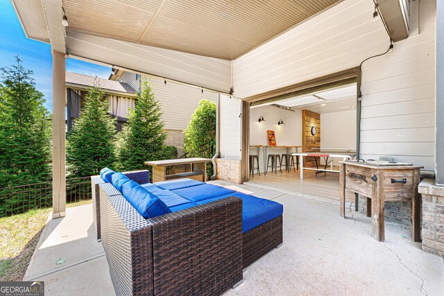 view of patio / terrace featuring outdoor lounge area