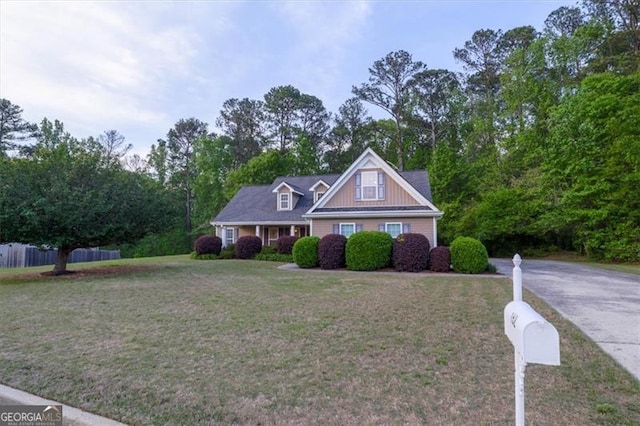 152 Cooper Creek Dr, Dallas, GA 30157 - view of front of home featuring a front lawn and fence