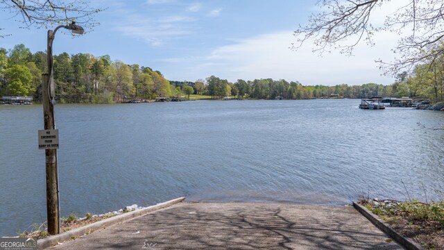 6711 Wildwood Trl, Gainesville, GA 30506