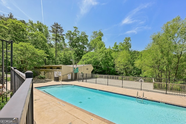 285 Lakemoore Dr NE Unit A, Atlanta, GA 30342 - pool featuring fence