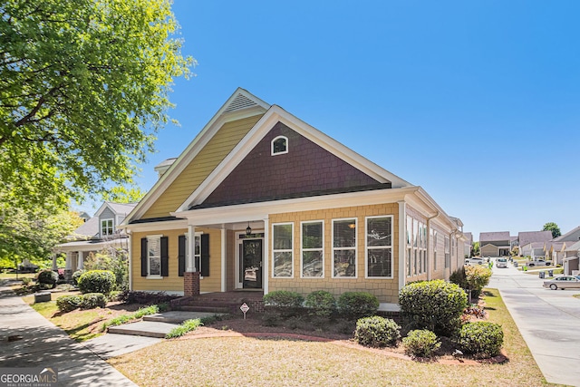 view of front of property with covered porch