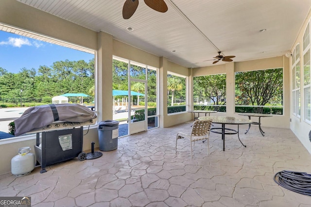 view of patio with ceiling fan