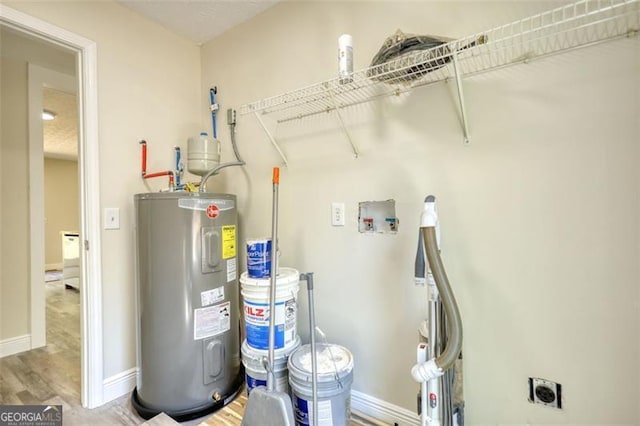 479 Lakeview Dr, Dahlonega, GA 30533 - utilities with water heater