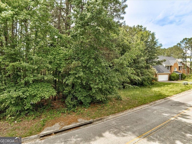 1112 E Shoreview Rd, Mcdonough, GA 30253