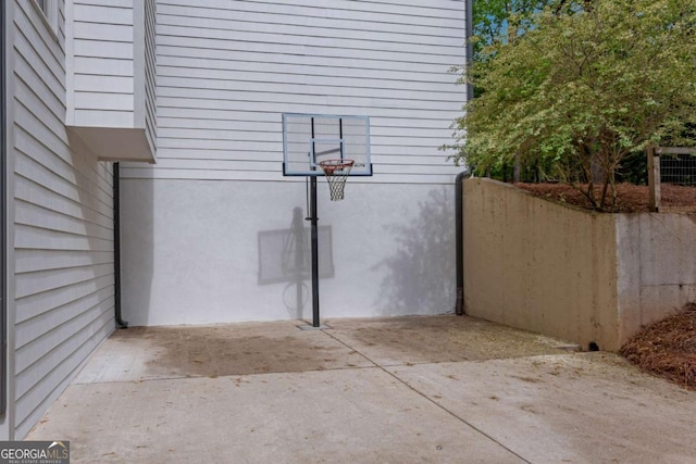 1400 Squire Ln, Cumming, GA 30041 - view of sport court with fence