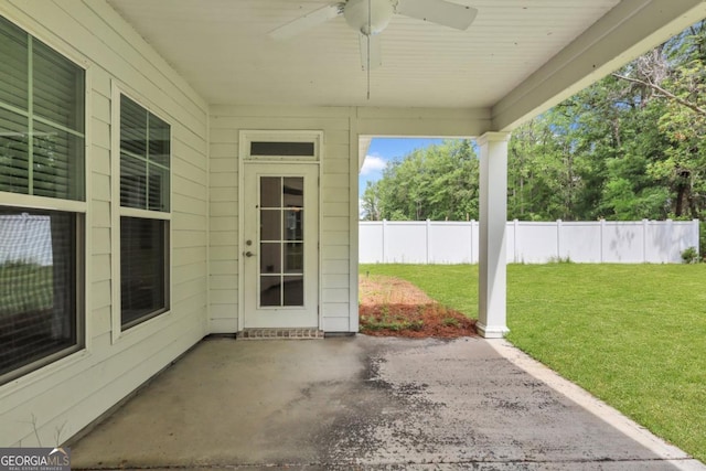 128 Clearwater Dr, Brunswick, GA 31523 - view of patio featuring fence and a ceiling fan