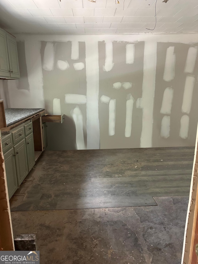 183 S Pine St, Toccoa, GA 30577 - interior space