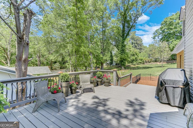 200 Piedmont Ave, Gainesville, GA 30501 - deck with fence