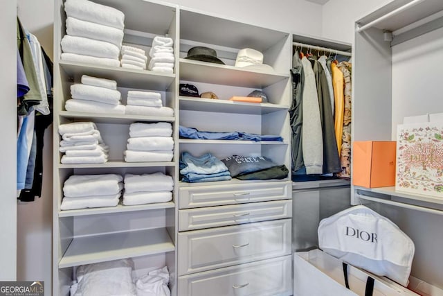 200 Piedmont Ave, Gainesville, GA 30501 - view of walk in closet