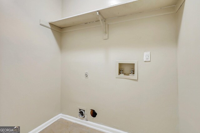 767 Madison Dr, Hinesville, GA 31313 - laundry area with electric dryer hookup, baseboards, laundry area, and washer hookup