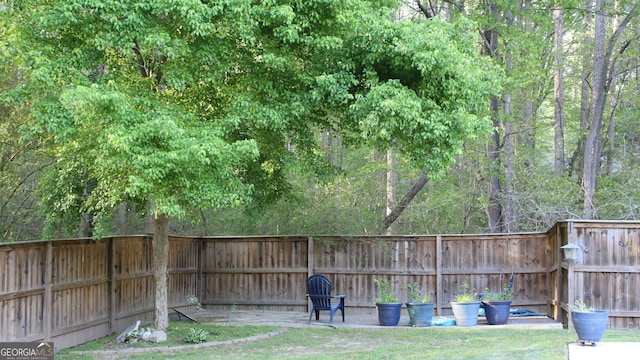view of yard featuring fence