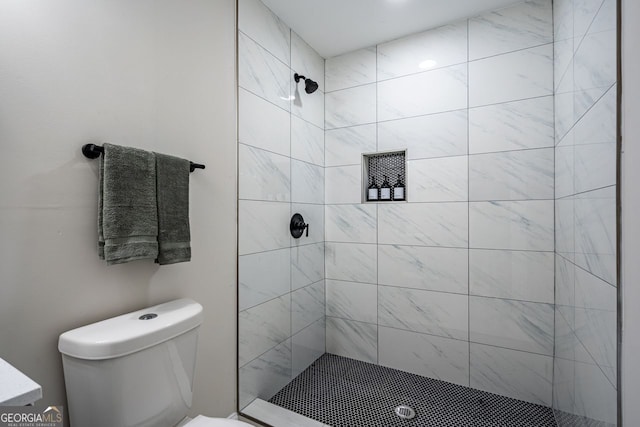 831 Catherine St, Forest Park, GA 30297 - full bathroom featuring toilet and tiled shower