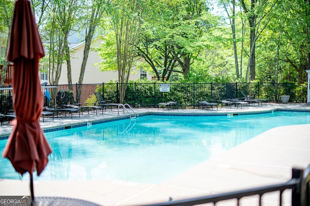 pool with fence