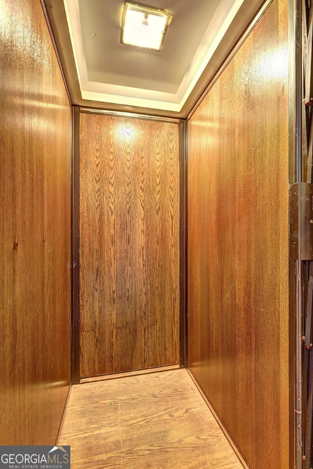 5621 Wildwood Trl, Lithonia, GA 30038 - room details featuring elevator