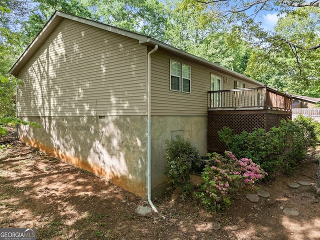 3592 Lakeview Dr, Gainesville, GA 30501 - view of side of property with a deck