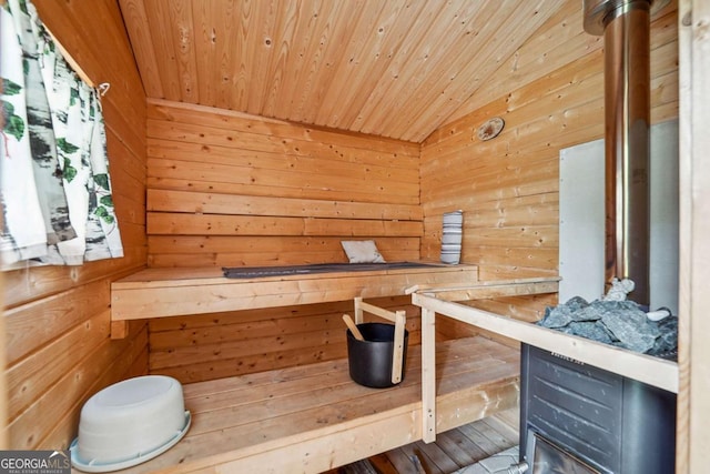 view of sauna / steam room