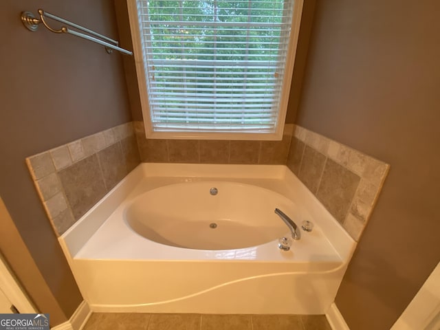 71 Anita Pl SE, Mableton, GA 30126 - full bath featuring a bath and tile patterned floors