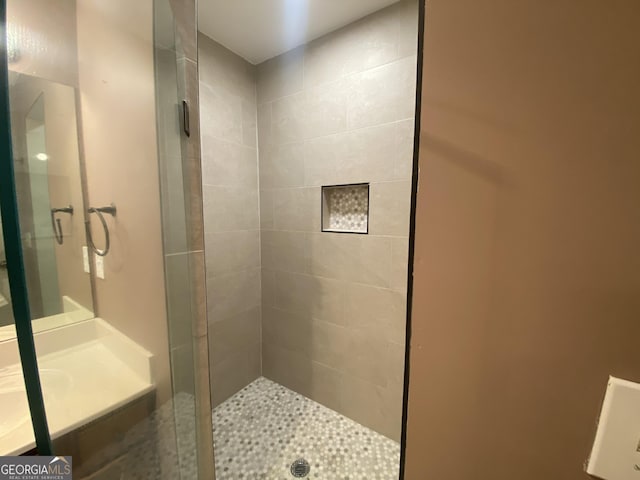 71 Anita Pl SE, Mableton, GA 30126 - bathroom with a shower stall and vanity
