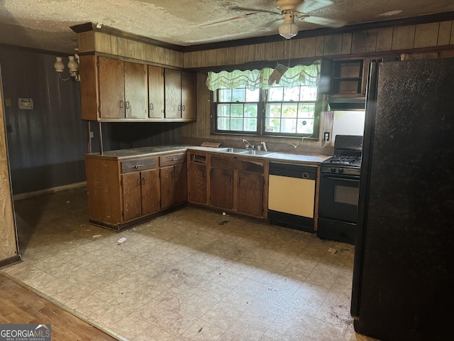 343 Academy Dr, Dallas, GA 30132 - kitchen featuring ceiling fan, a textured ceiling, a sink, black appliances, and light floors