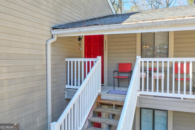 2937 Torreya Way SE, Marietta, GA 30067 - entrance to property featuring roof with shingles