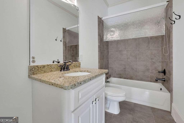 2932 Springbluff Ln, Buford, GA 30519 - spare room featuring ceiling fan, wood finished floors, and baseboards