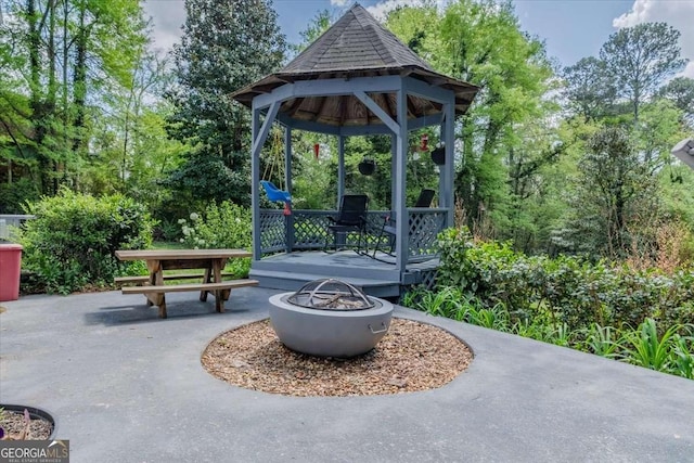 20 Mitchell Cir SE, Rome, GA 30161 - view of property's community with a gazebo, a fire pit, and a patio area