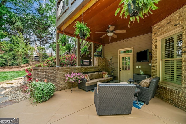 view of patio / terrace featuring ceiling fan and outdoor lounge area
