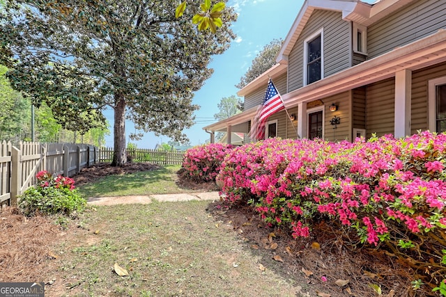 view of yard featuring fence