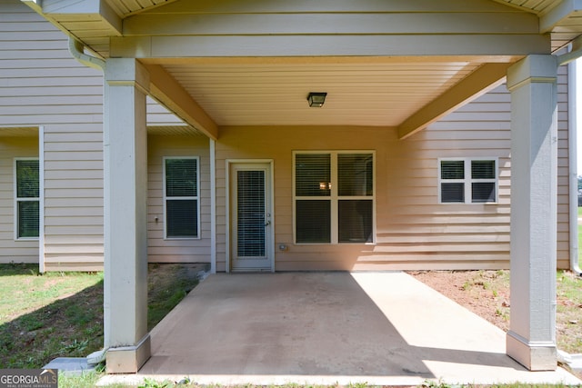 6816 Diamond Dr, Rex, GA 30273 - view of exterior entry with a patio