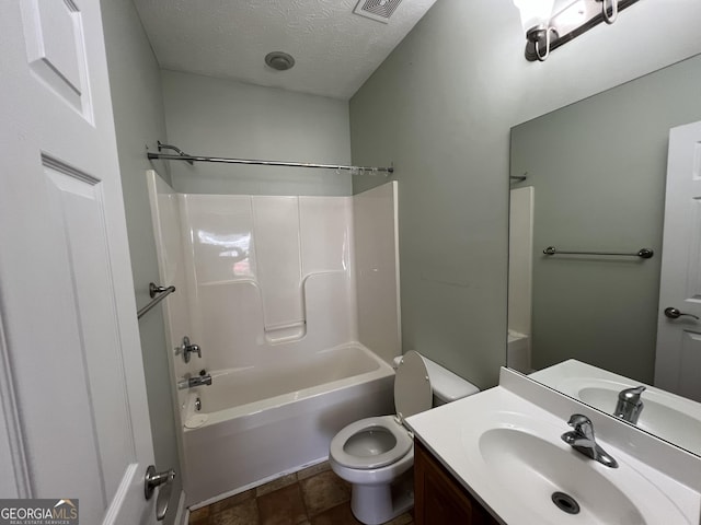 614 Cottage Ln, Lagrange, GA 30240 - bathroom featuring toilet, visible vents, a shower stall, and baseboards