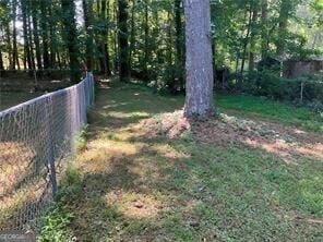 470 Ovara Ct, Stone Mountain, GA 30088 - view of yard featuring fence