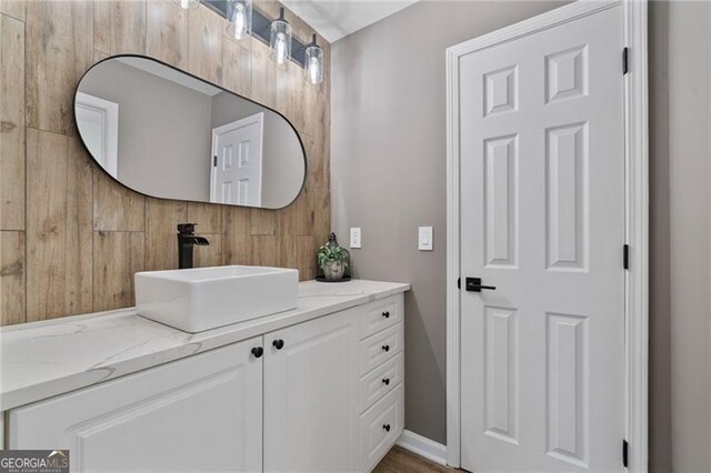 4030 Scenic View Ct, Cumming, GA 30028 - bathroom with vanity